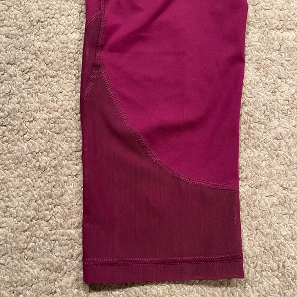 Dark pink all in motion leggings w/ mesh cutouts - Picture 3 of 5